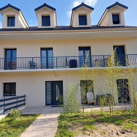 Residence De La Gare, Chambre Meublee Longjumeau Luaran gambar